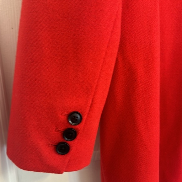 BCBG COAT - Picture 8 of 9